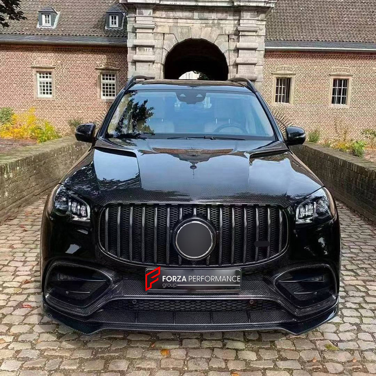 DRY CARBON HOOD BONNET for MERCEDES-BENZ GLS-CLASS X167 2019 - 2023 FORZA PERFORMANCE custom fit Larte Design Style

Set includes:
Hood Bonnet

Material: Dry Carbon

NOTE: Professional installation is required.