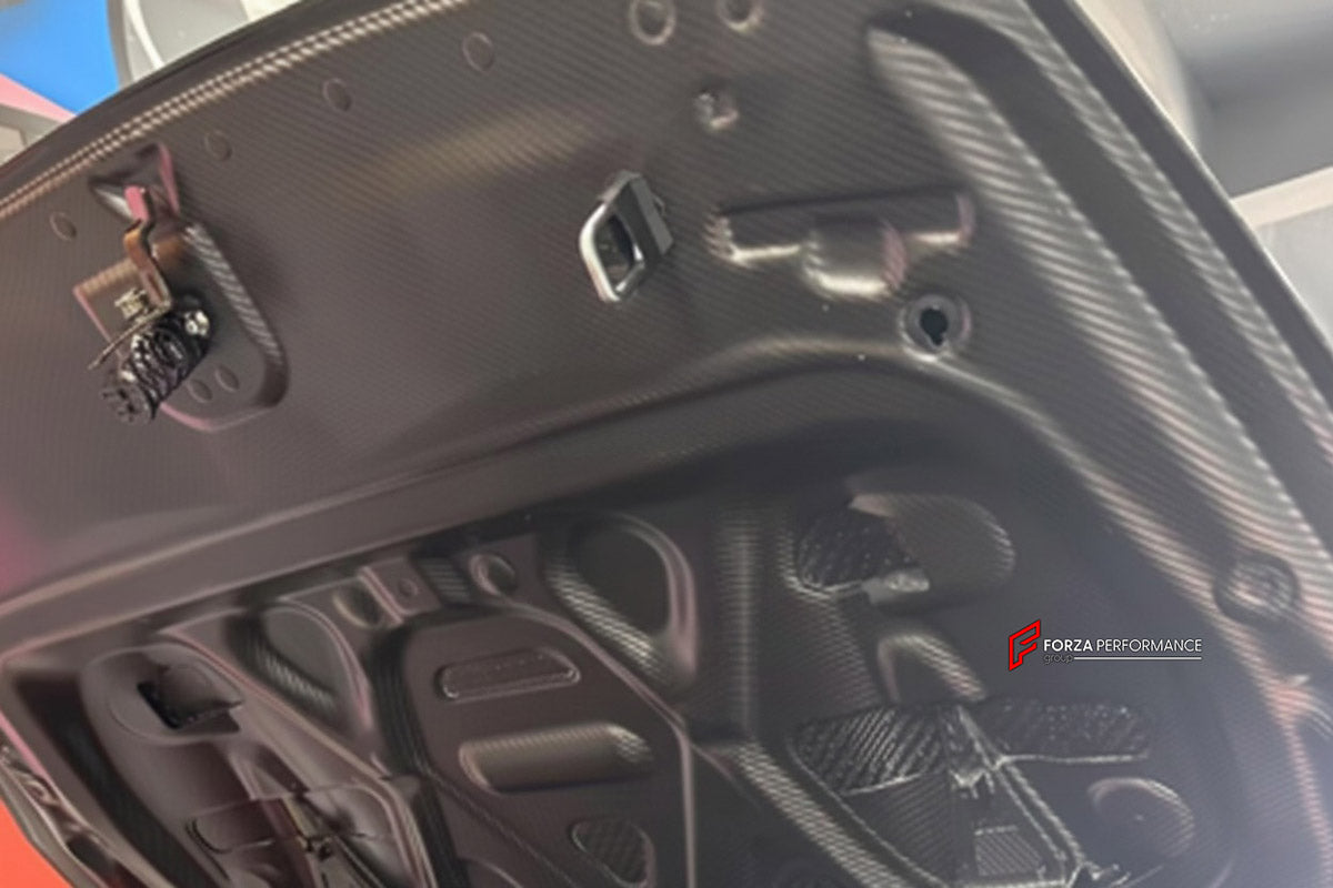 DRY CARBON Hood Bonnet for Nissan GT-R R35 2007 - 2016
Set includes:

Hood Bonnet
Material: Dry Carbon

NOTE: Professional installation is required.