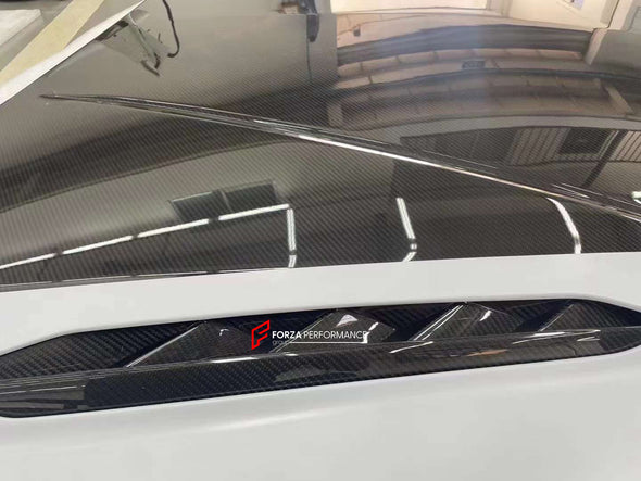 DRY CARBON HOOD/BONNET PERFORMANTE STYLE FOR LAMBORGHINI URUS 2018+