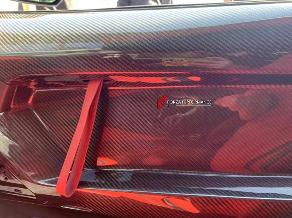 DRY CARBON Inner Door Panel for Lamborghini Aventador LP700 LP720 LP750 2011 - 2022
Set includes:

Inner Door Panel
Material: Dry Carbon

NOTE: Professional installation is required.