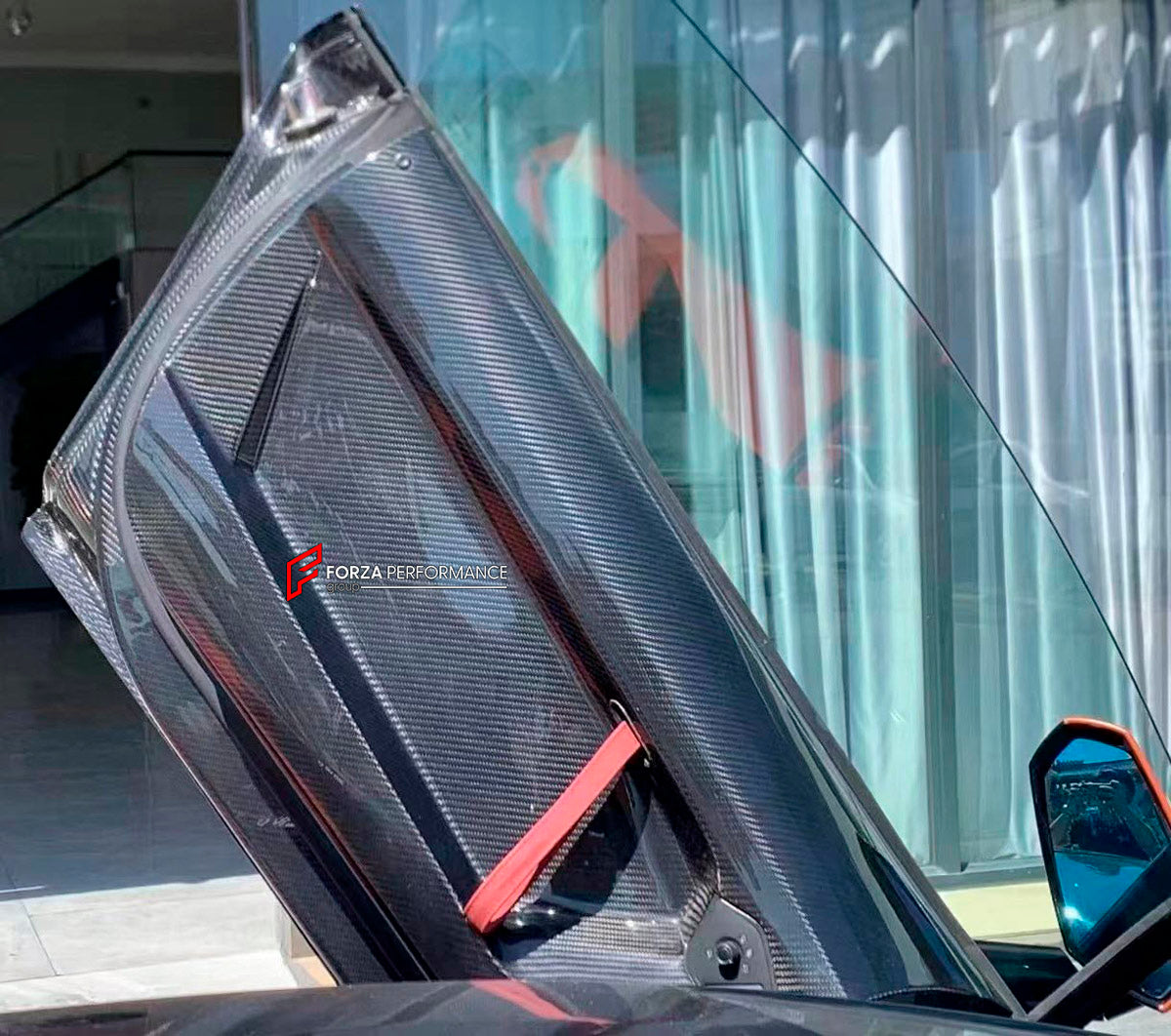 DRY CARBON Inner Door Panel for Lamborghini Aventador LP700 LP720 LP750 2011 - 2022
Set includes:

Inner Door Panel
Material: Dry Carbon

NOTE: Professional installation is required.