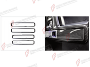 DRY CARBON INTERIOR DOOR PANEL TRIM for MERCEDES-BENZ G-CLASS W464 G63 G350 G350D G400D G500 G550 2019 - 2024

Set includes:
Interior Door Panel Trim

Material: Dry Carbon

NOTE: Professional installation is required.