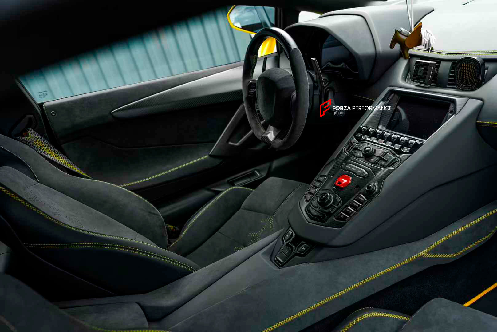 DRY CARBON INTERIOR KIT for LAMBORGHINI AVENTADOR LP700 LP700-4 ROADST