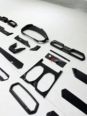 DRY CARBON INTERIOR KIT for Lamborghini Urus SE 2024+
Set includes:

Dashboard Instrument Cluster Trim
Center Console Trim Cover
Rear Center Console Air Vent Cover
Dashboard Trim Kit
Dashboard Side Air Vents Covers
Interior Door Panel Trim
Material: Dry Carbon

NOTE: Professional installation is required.
