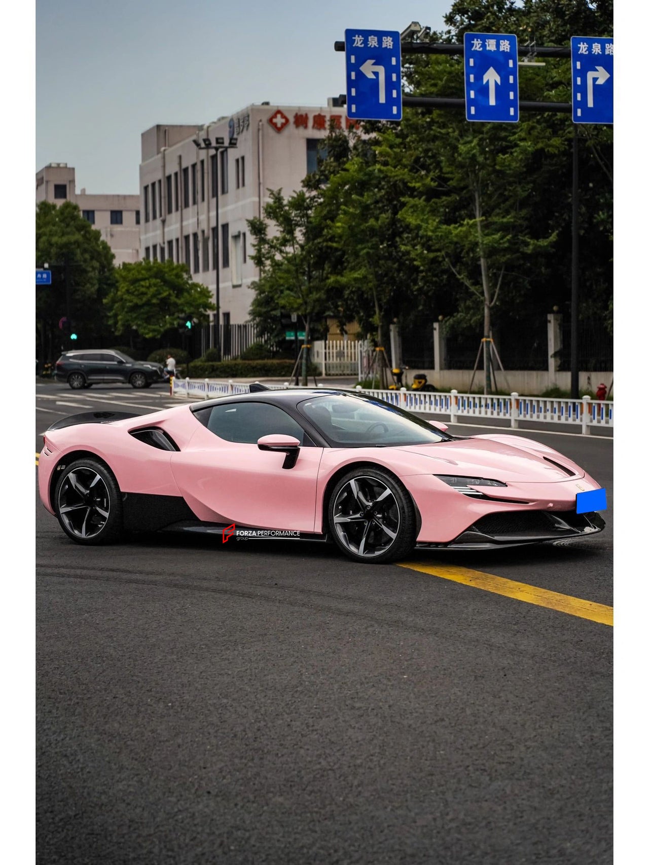 OEM STYLE DRY CARBON BODY KIT FOR FERRARI SF90