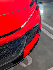 DRY CARBON PARTS for FERRARI PUROSANGUE 2023+
Set includes:

Front Lip
Side Fenders
Side Skirts
Rear Diffuser
Material: Dry Carbon

NOTE: Professional installation is required.