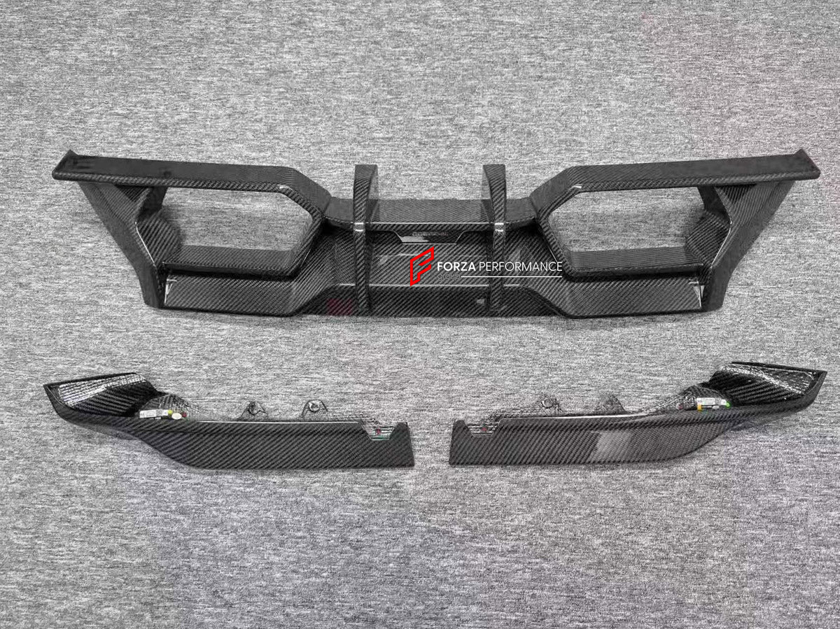 DRY CARBON REAR DIFFUSER for BMW M2 G87 2023+ FORZA PERFORMANCE custom fit SQ Style

Set includes:
Rear Diffuser

Material: Dry Carbon

NOTE: Professional installation is required.