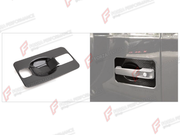 DRY CARBON REAR DOOR HANDLE BOWL COVER for MERCEDES-BENZ G-CLASS W464 2019 - 2024

Set includes:
Rear Door Handle Bowl Cover

Material: Dry Carbon

NOTE: Professional installation is required.