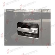 DRY CARBON REAR DOOR HANDLE BOWL COVER for MERCEDES-BENZ G-CLASS W464 2019 - 2024

Set includes:
Rear Door Handle Bowl Cover

Material: Dry Carbon

NOTE: Professional installation is required.