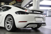 DRY CARBON REAR DUCK SPOILER for PORSCHE 718 982 2016+

Set includes:

Rear Duck Spoiler

Material: Dry Carbon

Note: Professional installation is required