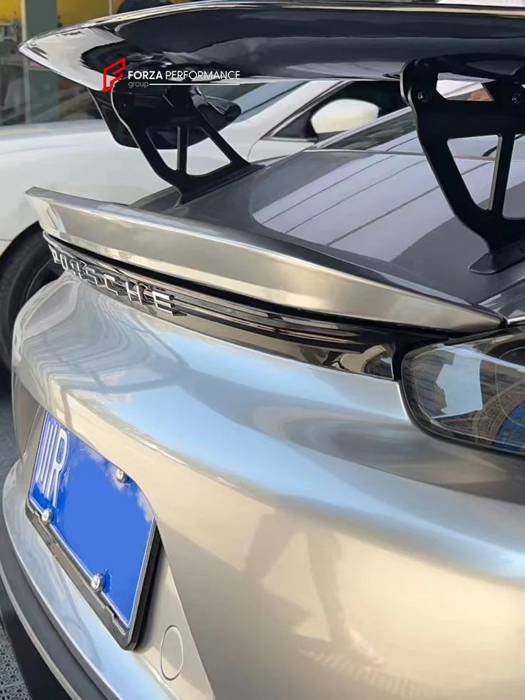 DRY CARBON REAR DUCK SPOILER for PORSCHE 718 982 2016+

Set includes:

Rear Duck Spoiler

Material: Dry Carbon

Note: Professional installation is required