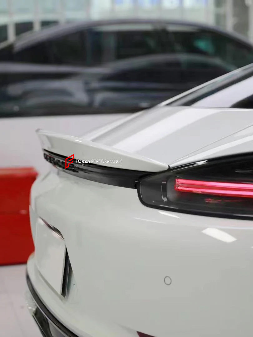 DRY CARBON REAR DUCK SPOILER for PORSCHE 718 982 2016+

Set includes:

Rear Duck Spoiler

Material: Dry Carbon

Note: Professional installation is required
