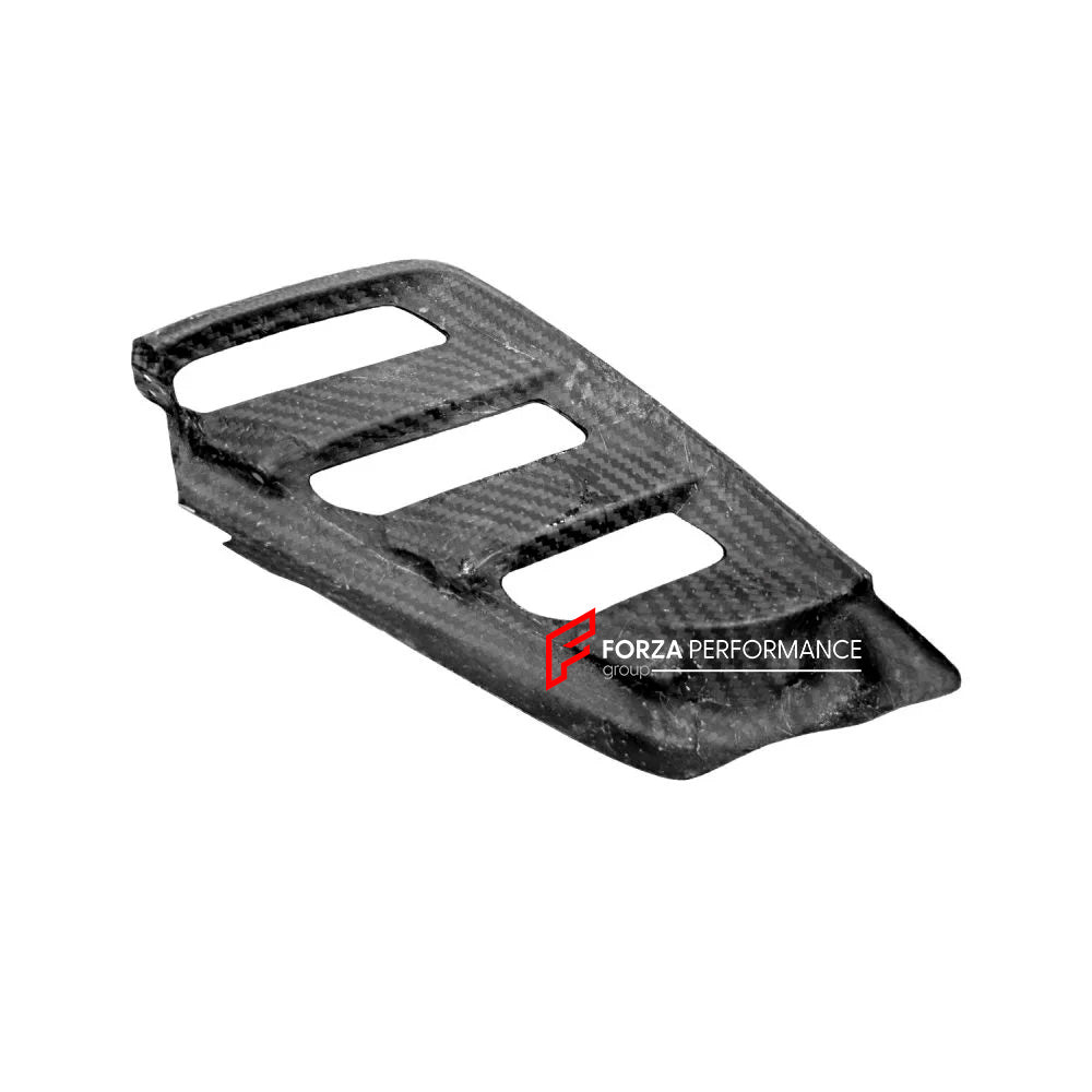 DRY CARBON REAR ENGINE AIR INTAKE VENT COVER for FERRARI 488 PISTA SPIDER 2018 - 2020

Set includes:

Air Vent Covers

Material: Carbon Fiber

NOTE: ;Professional installation is required
