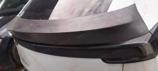 DRY CARBON REAR SPOILER for TESLA MODEL Y JUNIPER 2025+ YG Style
Set includes:

Rear Spoiler
Material: Dry Carbon

NOTE: Add-on type - installs over the original part. Professional installation is required.