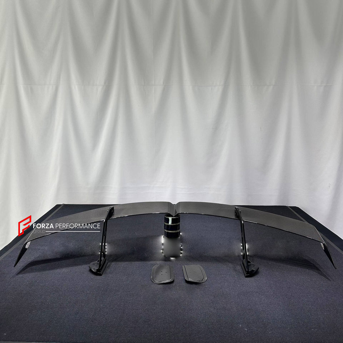 DRY CARBON REAR SPOILER WING for MASERATI MC20 2020+ FORZA PERFORMANCE custom fit GT2 Style

Set includes:
Rear Spoiler Wing

Material: Dry Carbon

NOTE: Professional installation is required.