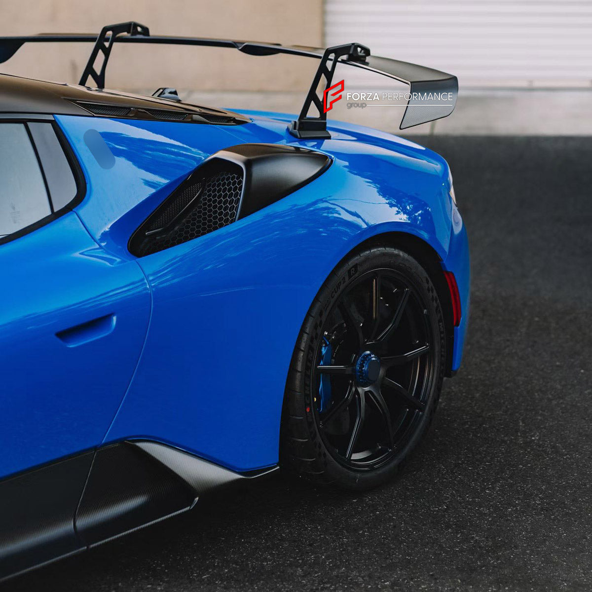 DRY CARBON REAR SPOILER WING for MASERATI MC20 2020+ FORZA PERFORMANCE custom fit GT2 Style

Set includes:
Rear Spoiler Wing

Material: Dry Carbon

NOTE: Professional installation is required.