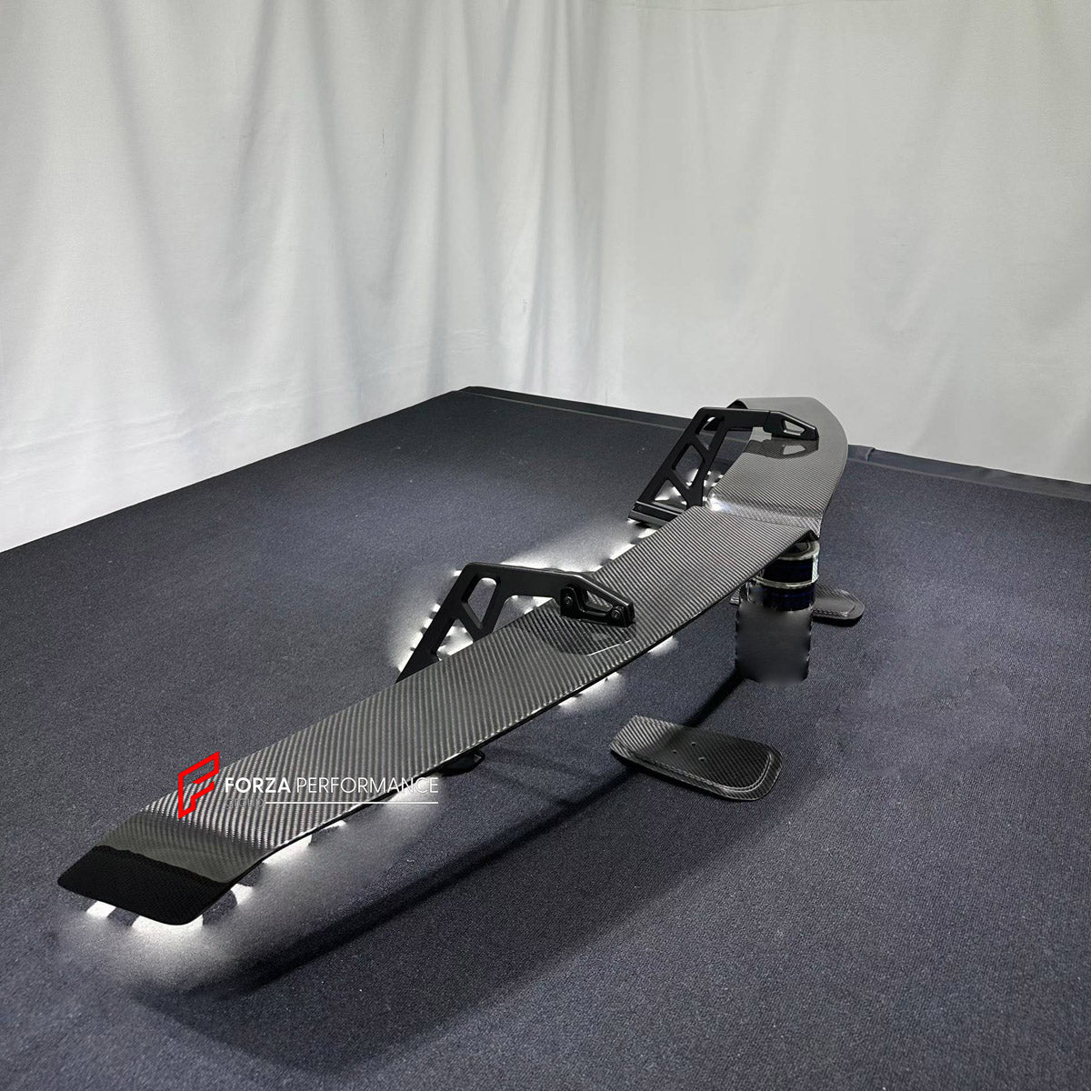 DRY CARBON REAR SPOILER WING for MASERATI MC20 2020+ FORZA PERFORMANCE custom fit GT2 Style

Set includes:
Rear Spoiler Wing

Material: Dry Carbon

NOTE: Professional installation is required.