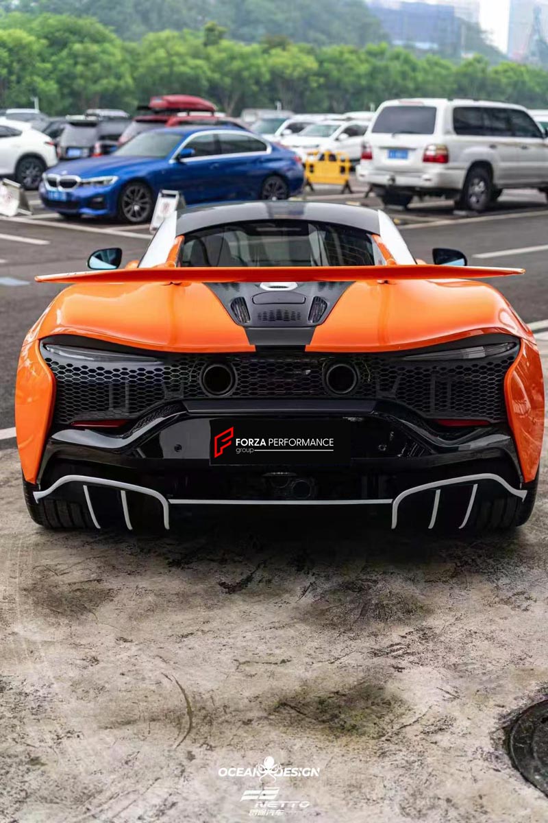 DRY CARBON REAR SPOILER WING for MCLAREN ARTURA 2021+ FORZA PERFORMANCE Novitec
Set includes:

Rear Spoiler Wing
Material: Dry Carbon

NOTE: Professional installation is required.