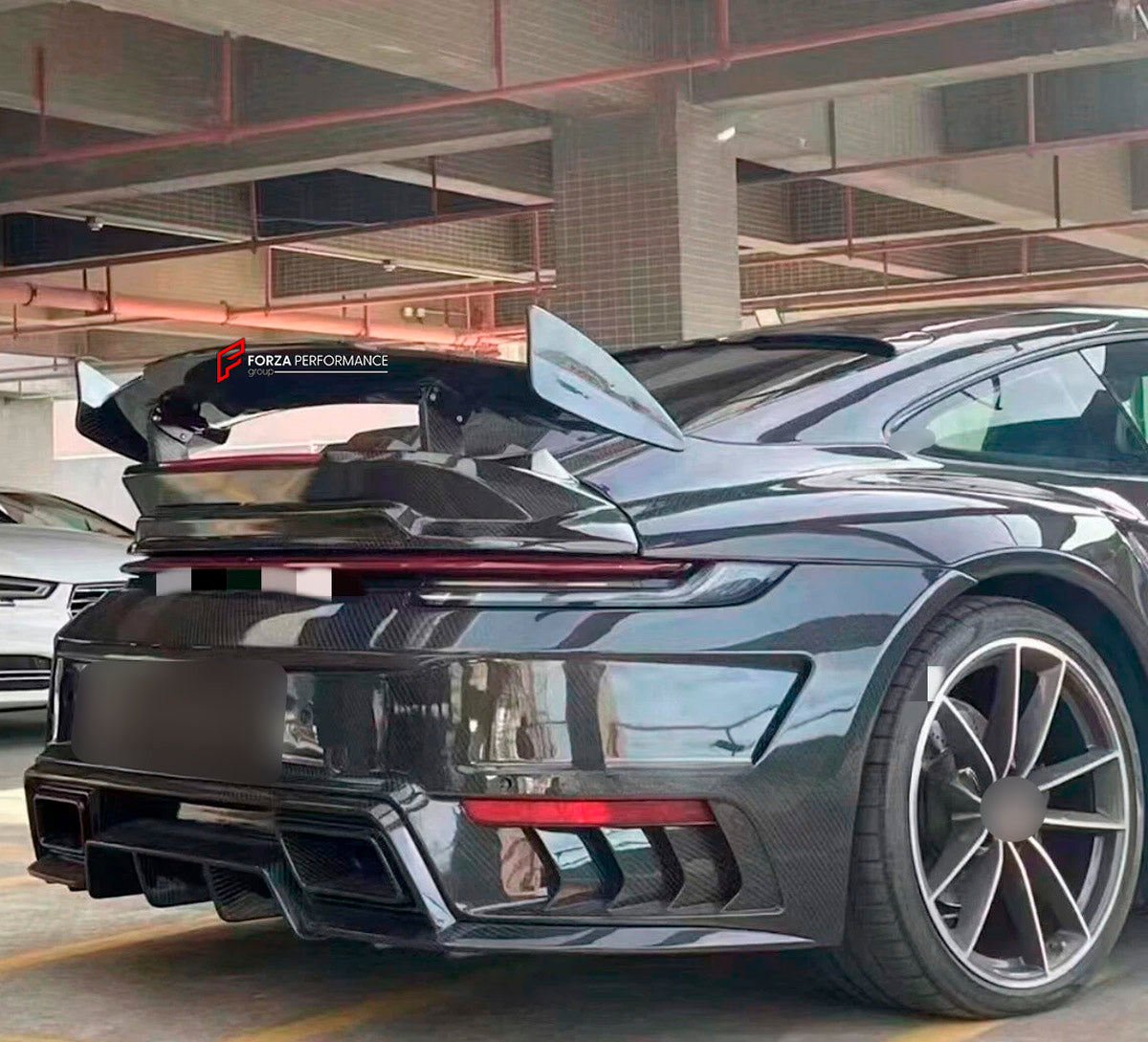 DRY CARBON Rear Spoiler Wing for Porsche 911 992 2019+
Set includes:

Rear Spoiler Wing
Material: Dry Carbon

NOTE: Professional installation is required.