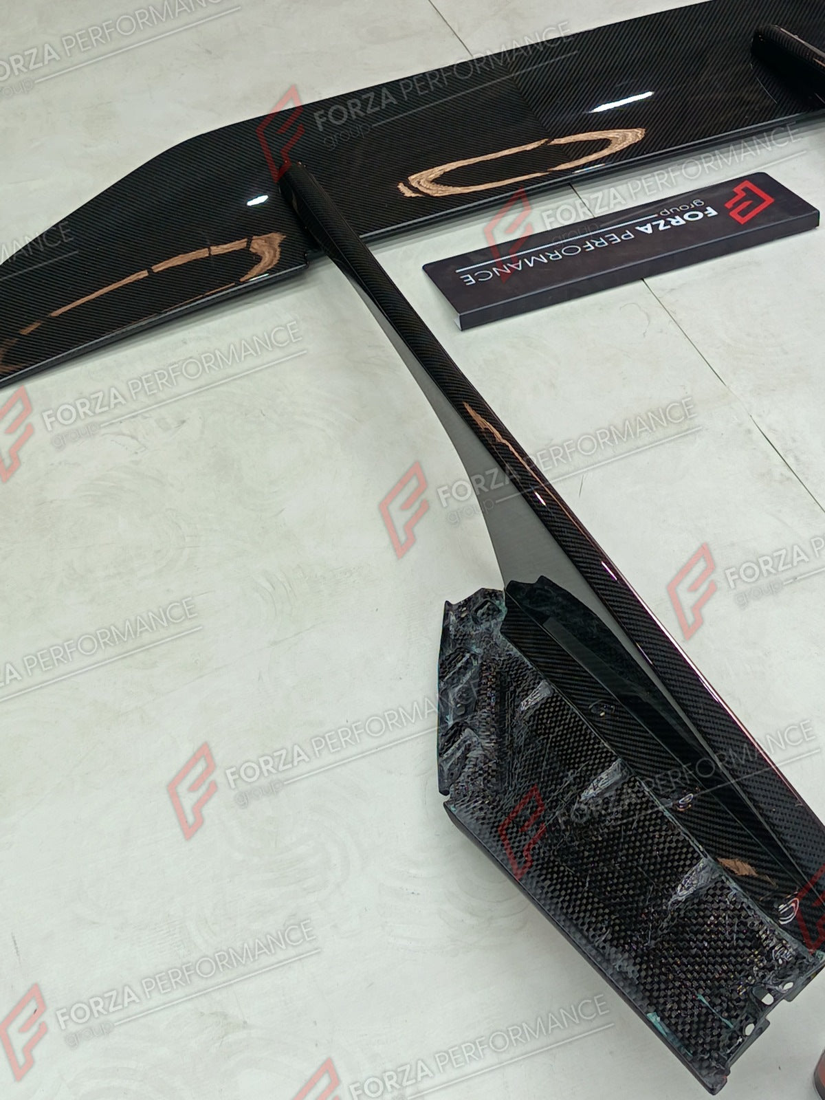 DRY CARBON REAR WING for MCLAREN ARTURA 2021+ Forza Performance custom fit buy Novitec style design