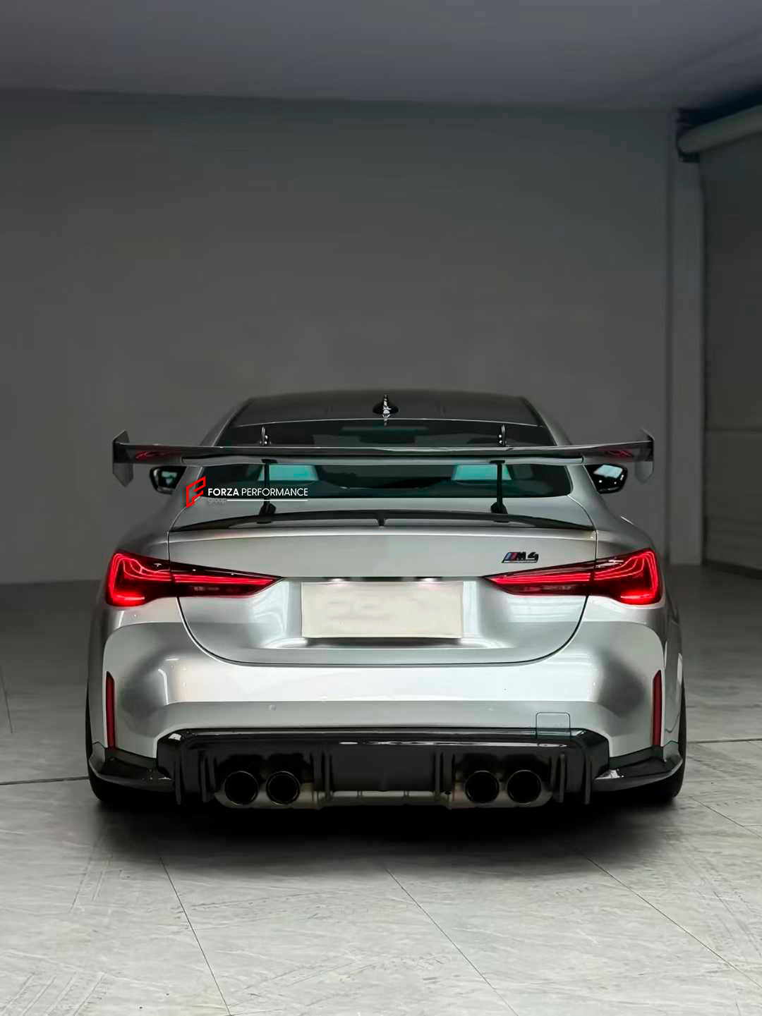 DRY CARBON REAR WING SPOILER FOR BMW M4 G82 2021+

Set include:

Rear Wing Spoiler
Brackets 

Material: Carbon

Note: Professional installation is required 