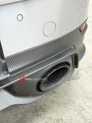 DRY CARBON REPLACEMENT BODY KIT for PORSCHE 911 992.2 CARRERA COUPE S T 4S 2024+ Forza Performance Custom fit

Set includes:
Front Lip
Front Bumper Air Vent Trim
Rear Diffuser
Exhaust System

Material: Dry Carbon

NOTE: Professional installation is required.