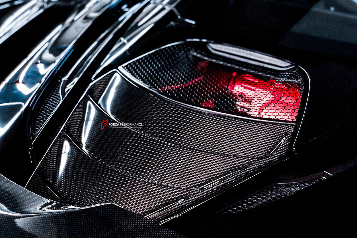 DRY CARBON REPLACEMENT ENGINE COVER for MCLAREN 720S COUPE 2017 - 2023

Set includes:

Engine Cover

Material: Carbon Fiber

Note: Professional installation is required