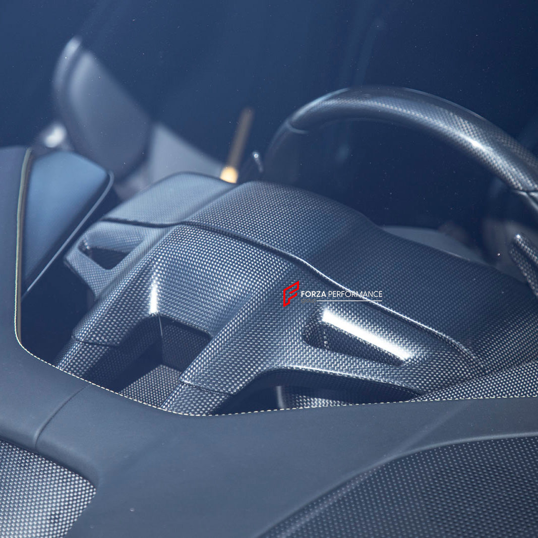 DRY CARBON REPLACEMENT INTERIOR KIT for FERRARI 296 GTS GTB

Set includes:

Dashboard Trims

Air Vent Trims
Central Console Trim

Material: Dry Carbon