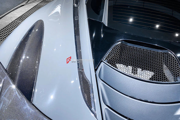 DRY CARBON REPLACEMENT REAR AIR INTAKE SIDEWALL for MCLAREN 720S 2017 - 2023

Set includes:

Rear Air Intake Sidewall

Material: Carbon Fiber

NOTE: Professional installation is required