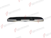 DRY CARBON ROOF LIGHT BAR for MERCEDES-BENZ G-CLASS W464 2019 - 2024

Set includes:
Roof Light Bar

Material: Dry Carbon

NOTE: Professional installation is required.