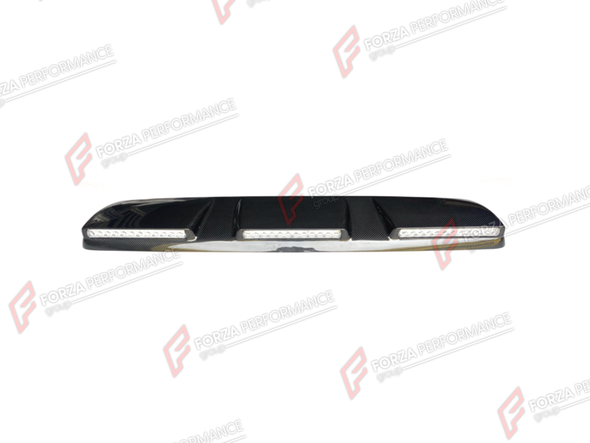 DRY CARBON ROOF LIGHT BAR for MERCEDES-BENZ G-CLASS W464 2019 - 2024

Set includes:
Roof Light Bar

Material: Dry Carbon

NOTE: Professional installation is required.