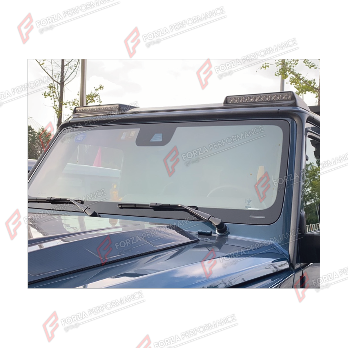 DRY CARBON ROOF LIGHT BAR for MERCEDES-BENZ G-CLASS W464 2019 - 2024

Set includes:
Roof Light Bar

Material: Dry Carbon

NOTE: Professional installation is required.
