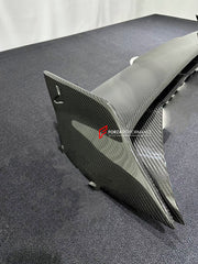 DRY CARBON ROOF SPOILER for MERCEDES BENZ AMG G63 W465 G350 G500 G550 AMG G63 2024+

Set includes:

Roof Spoiler

Material: Dry carbon

NOTE: Professional installation is required

CONTACT US FOR PRICING