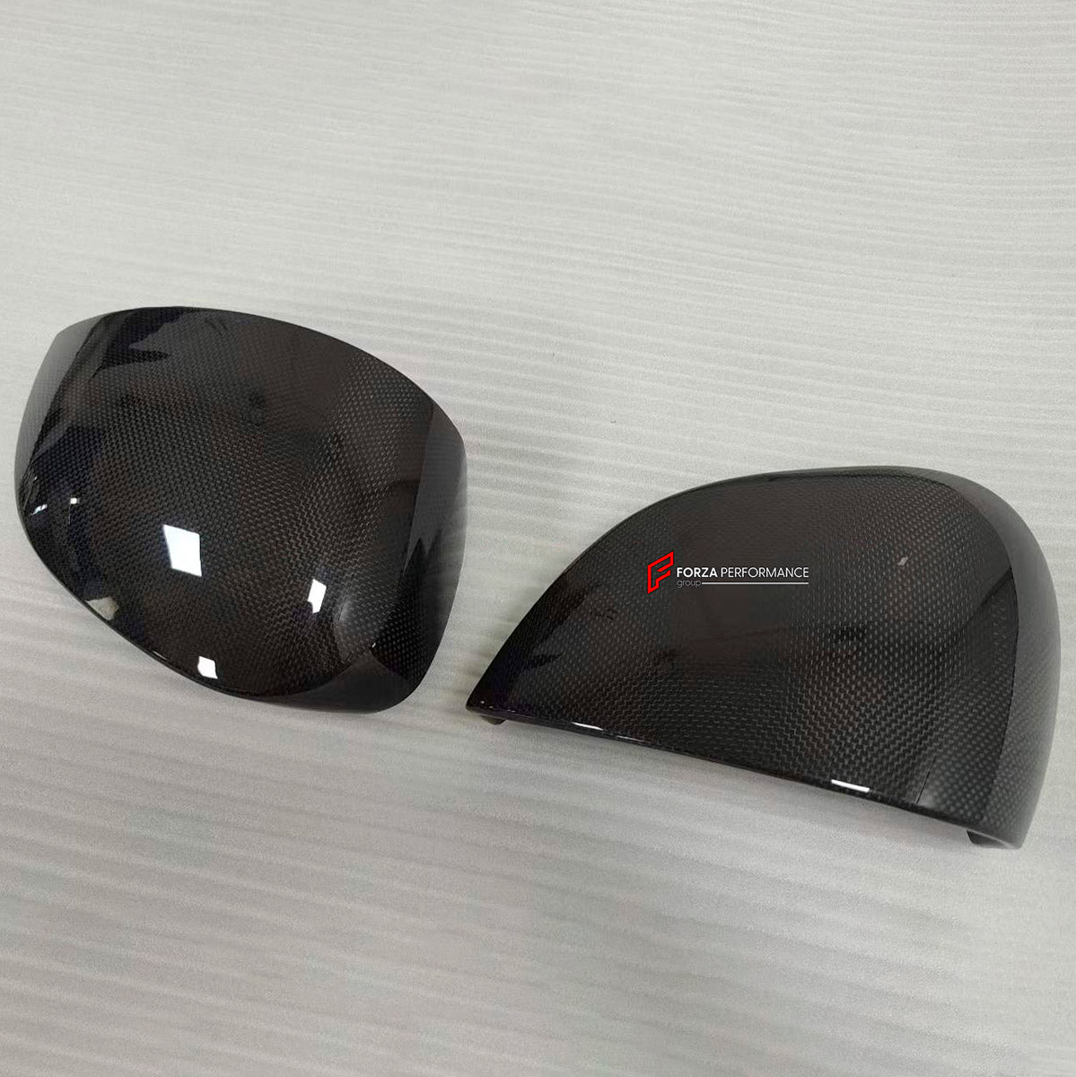 DRY CARBON Side Mirror Covers for Ferrari 12Cilindri 2024+
Set includes:

Side Mirror Covers
Material: Dry Carbon

NOTE: Professional installation is required.