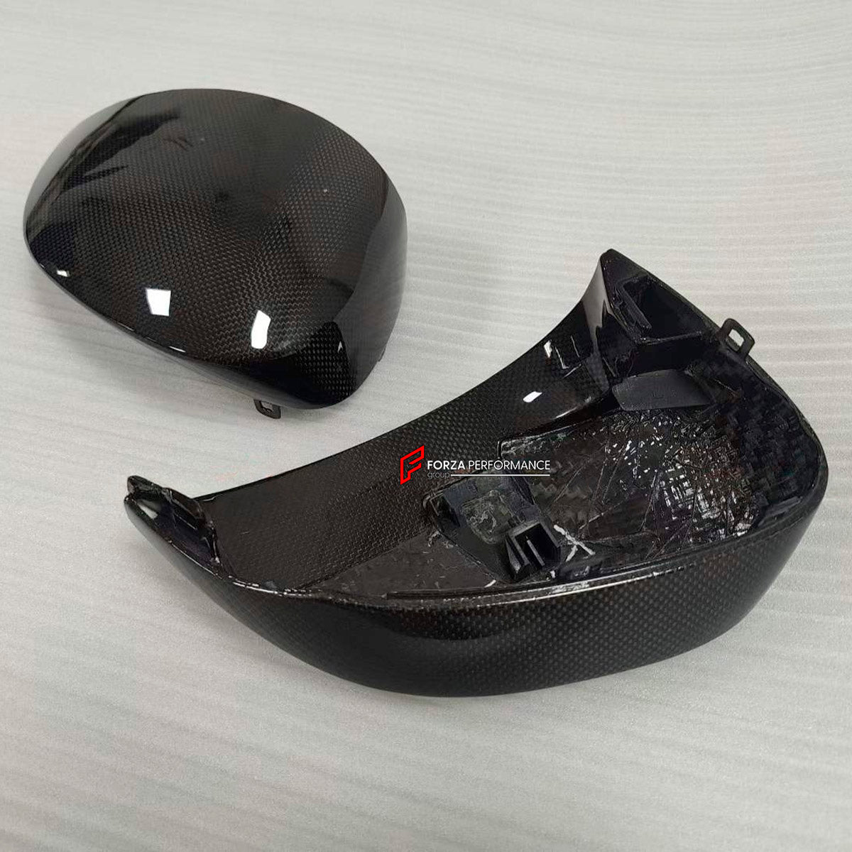 DRY CARBON Side Mirror Covers for Ferrari 12Cilindri 2024+
Set includes:

Side Mirror Covers
Material: Dry Carbon

NOTE: Professional installation is required.