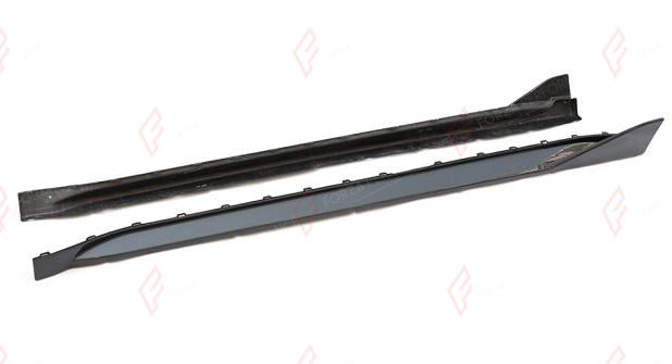 DRY CARBON SIDE SKIRTS MP STYLE for BMW M4 G82 G83 2021+
Set includes:

Side Skirts
Material: Dry Carbon

NOTE: Professional installation is required.