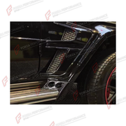 DRY CARBON SIDE STEP CORNERS for MERCEDES-BENZ G-CLASS W464 2019 - 2024

Set includes:
Side Step Corners

Material: Dry Carbon

NOTE: Professional installation is required.