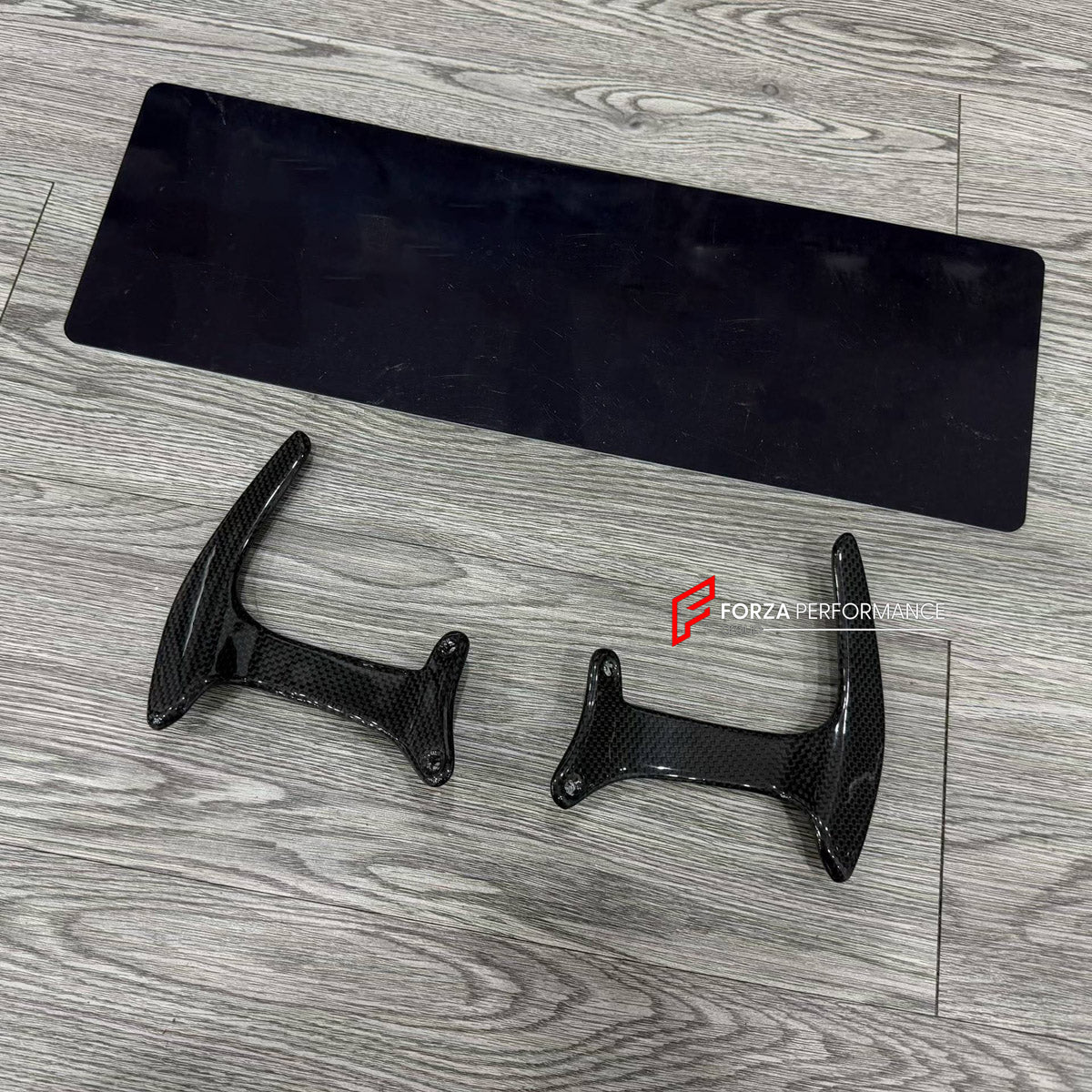 DRY CARBON STEERING WHEEL SHIFT PADDLES for FERRARI 488 GTB 2015 - 2020

Set includes:
Steering Wheel Shift Paddles

Material: Dry Carbon

NOTE: Professional installation is required.