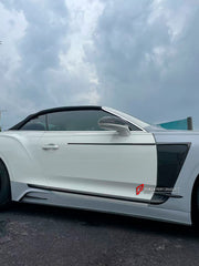 DRY CARBON WIDE BODY KIT for BENTLEY CONTINENTAL GT GTC 2018 - 2024

Set includes:
Front Lip
Front Bumper
Front Bumper Trims
Grille
Hood / Bonnet
Front Fenders
Side Mirror Covers
Side Trims
Side Skirts
Folding Roof Cover
Rear Spoiler
Rear Bumper
Rear Diffuser

Material: Dry Carbon

Note: Professional installation is required.