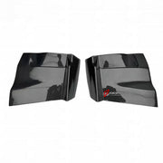 DRY CARBON WIDE BODY KIT for LAND ROVER DEFENDER L663 90 2020+

Set includes:

Front Lip
Front Bumper Trims
Front Grille
Hood Bonnet
Side Mirrors Covers
Front Fenders
Roof Led Bar
Side Skirts
Rear Fenders
Rear Trunk Cover
Rear Bumper
Rear Diffuser
Exhaust Tips

Material: Dry Carbon

Note: Professional installation is required.