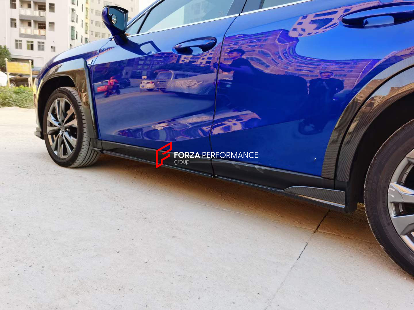 DRY CARBON WIDE BODY KIT for LEXUS UX 250H 2024  Set includes:  Front Lip Side Fenders Side Skirts Roof Spoiler Rear Spoiler Rear Diffuser