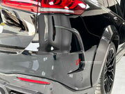 DRY CARBON WIDE BODY KIT for MERCEDES BENZ GLS X167 2019+

Set includes:

Front Lip
Front Air Vent Cover
Front Grille
Fender Flares
Fender Flares Trims
Roof Spoiler
Rear Bumper Trims

Rear Diffuser
Exhaust Tips


Material: Dry Carbon

Note: Professional installation is required.