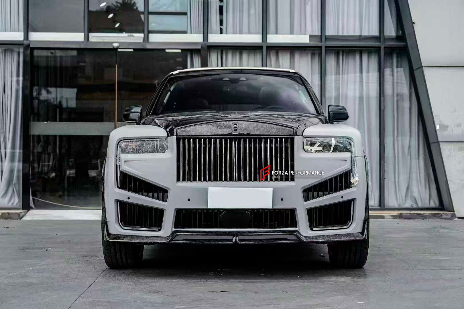 BODY KIT for ROLLS-ROYCE CULLINAN SERIES 2 2024+




Set includes:

Front Lip
Front Bumper
Front Bumper Meshes

Front Grille Frame
Hood / Bonnet
Front Fenders
Fenders Flares
Door Covers
Side Skirts
Roof Spoiler
D-Pillar Panel
Rear Trunk Spoiler
Rear Panel
Rear Bumper
Rear Diffuser
Exhaust Tips
Material: Dry Carbon