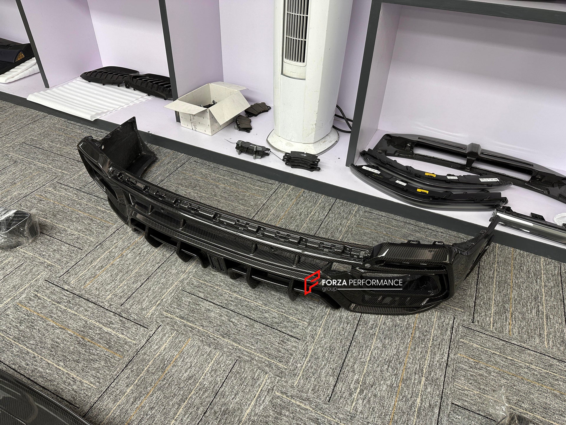 DRY CARBON WIDE BODY KIT for ROLLS ROYCE CULLINAN SERIES 2 2025+ custom fit MANSORY CULLINAN MY2025