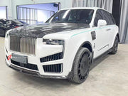 DRY CARBON WIDE BODY KIT for ROLLS-ROYCE CULLINAN SERIES I 2018 - 2024 FORZA PERFORMANCE custom fit Mansory Style

Set includes:
Front Lip
Front Bumper Assembly
Hood Bonnet
Front Fenders
Fender Flares
Body Side Door Moldings
Side Skirts
Roof Spoiler
Ducktail Spoiler
Rear Diffuser

Material: Dry Carbon

NOTE: Professional installation is required.