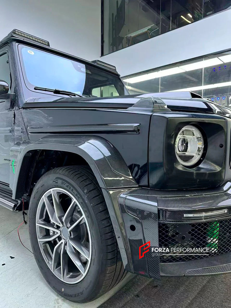 DRY CARBON WIDE FENDER FLARES for MERCEDES BENZ AMG G63 W465 G350 G500 G550 AMG G63 2024+

Set includes:

Fender Flares

Material: Dry carbon

NOTE: Professional installation is required