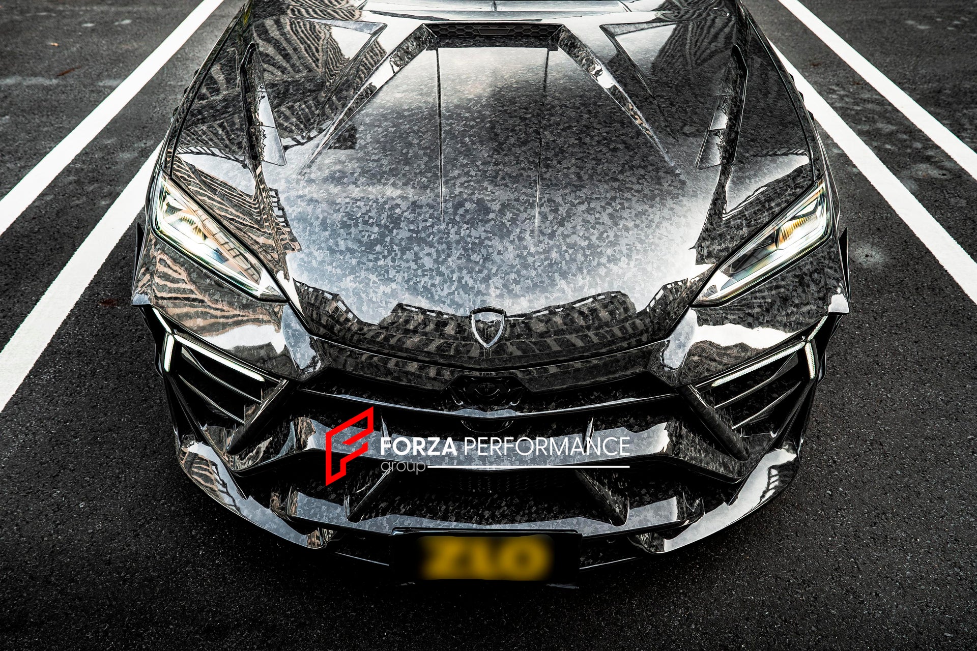 DRY CARBON WIDEBODY KIT for LAMBORGHINI URUS SE 2025 Forza Performance custom fit buy Mansory style design