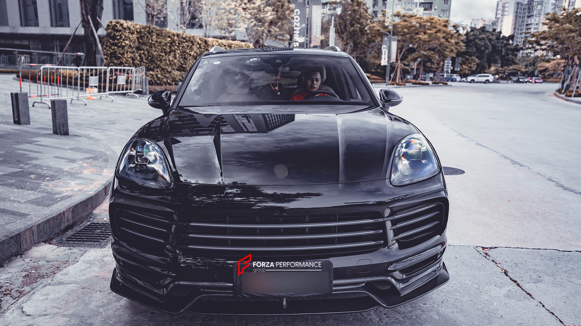 DRY CARBON WIDEBODY KIT for PORSCHE CAYENNE 2018 - 2020 Forza Performance custom fit CMST design style 