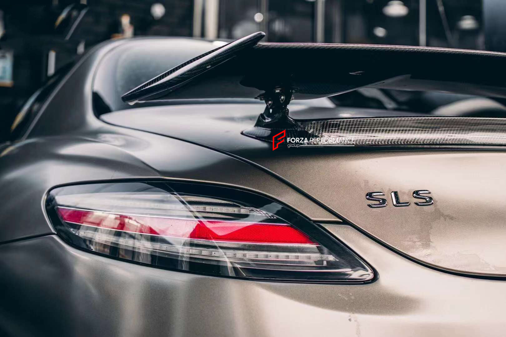 CARBON REAR T-WING SPOILER for MERCEDES-BENZ SLS AMG W197 2010 - 2015  Set includes:  Rear Spoiler