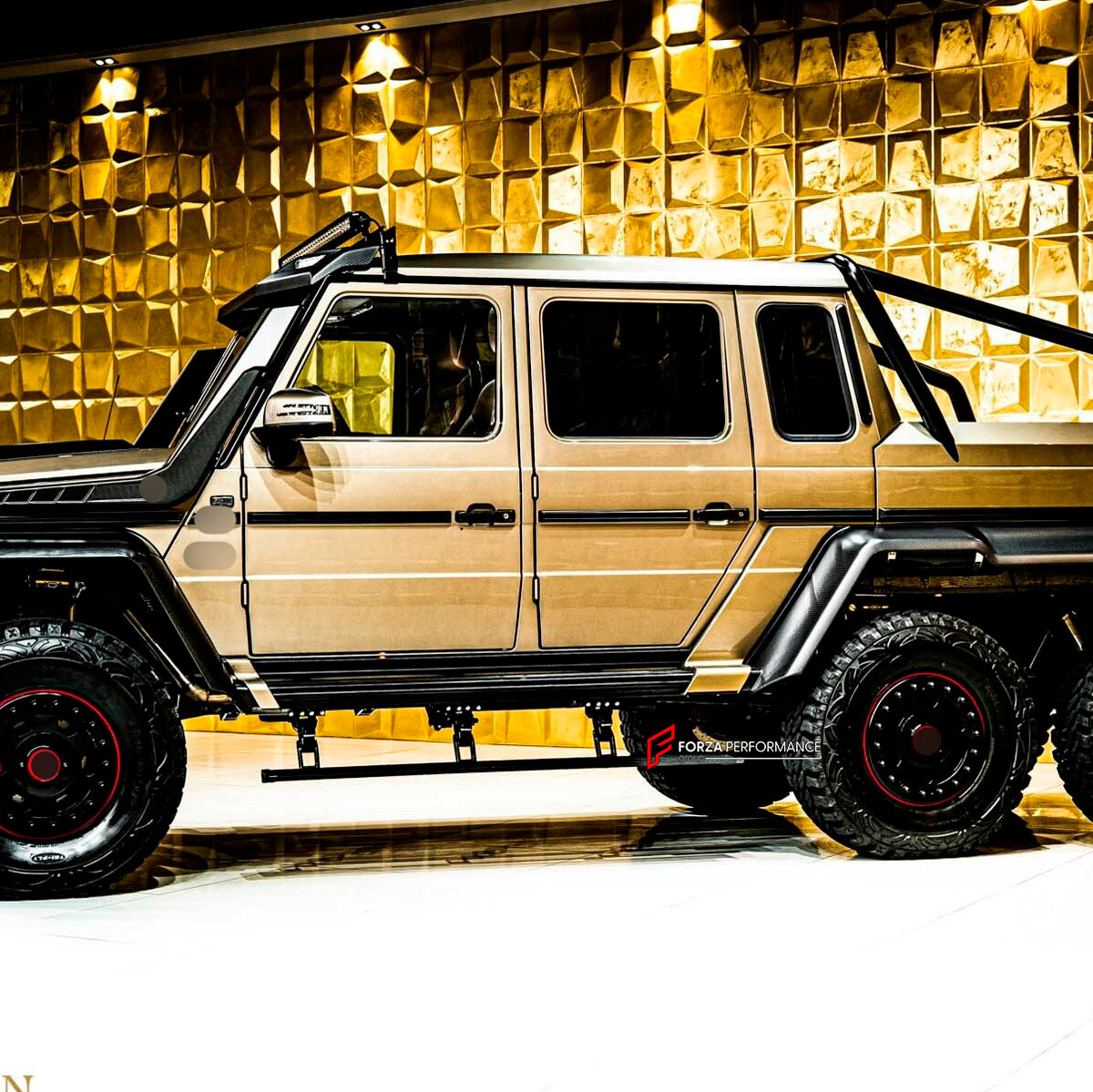 ELECTRIC SIDE STEPS for Mercedes Benz G Class G63 AMG 6x6 2012 - 2015
Set includes:

Side Step Bars
Electric Motors With Brackets
Fixing Accessories
Wires With The Control Unit
Material: Aluminium

NOTE: Professional installation is required.